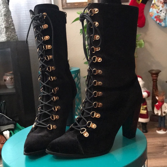 penny loves kenny - Picture 1 of 3